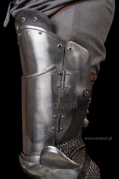 płytowe uda z kolanami plate thighs with knees
